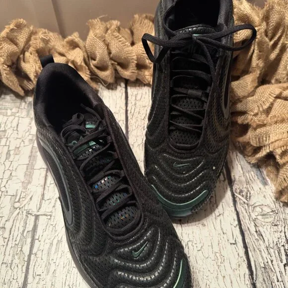 Mens Nike Air Max Sneakers Green Black - Picture 2 of 6